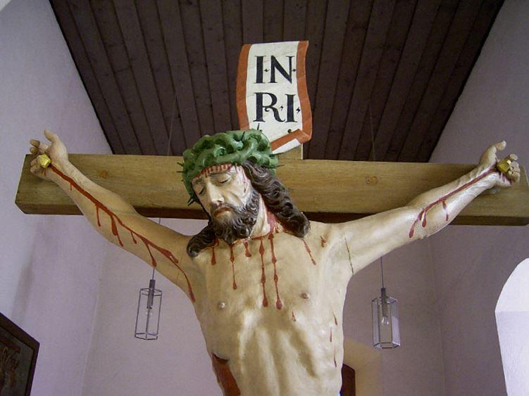Kruzifix in der Quecker Kirche